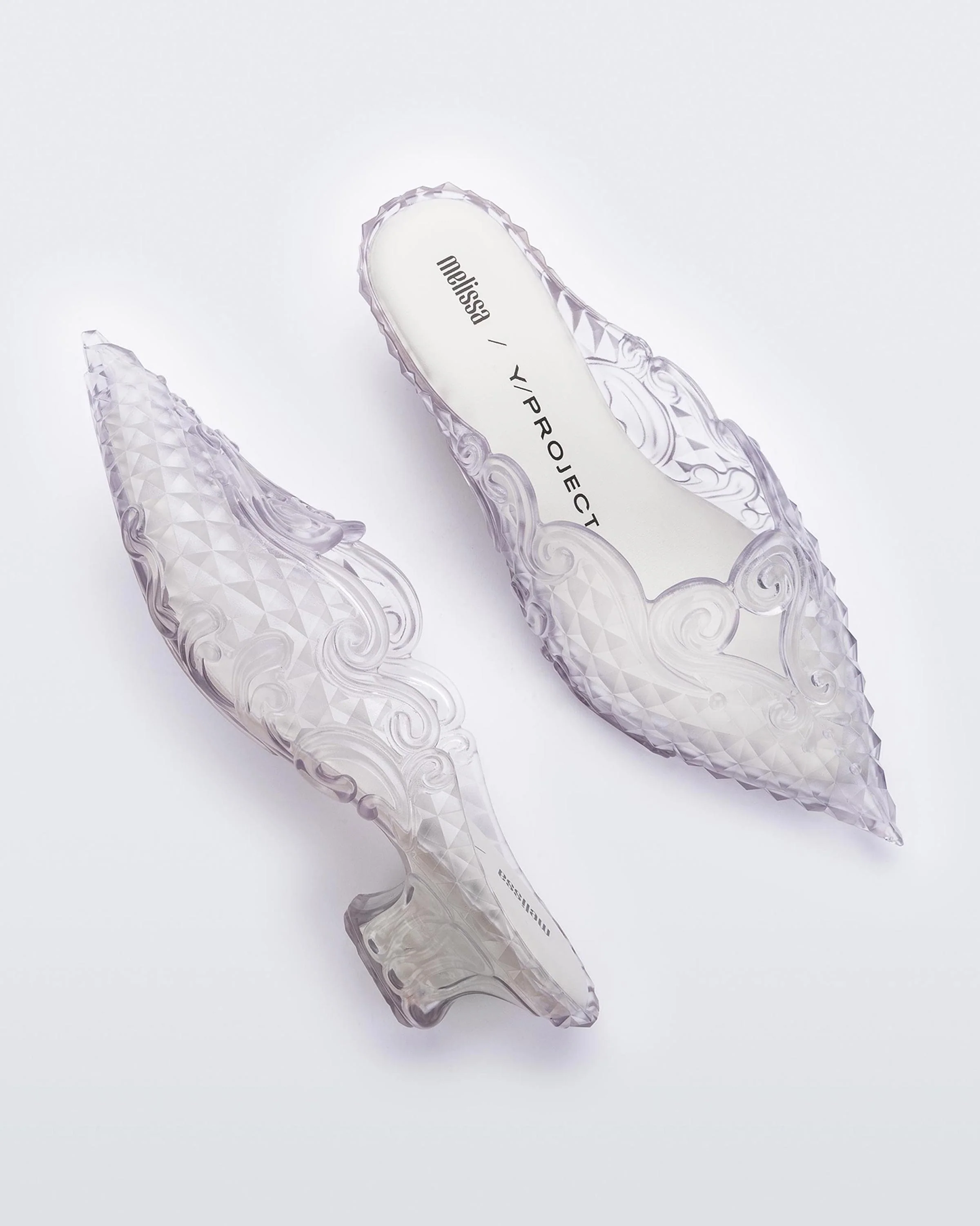 Court Shoe - Image 3